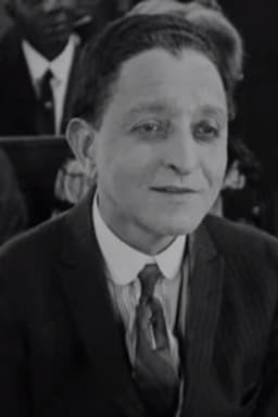 Photo of Lawrence Chenault