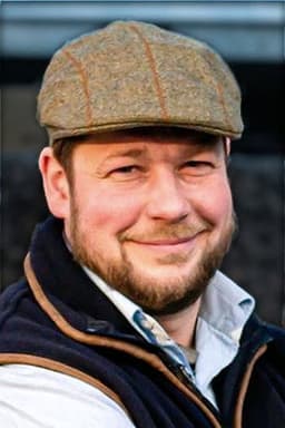 Photo of Angus Ashworth