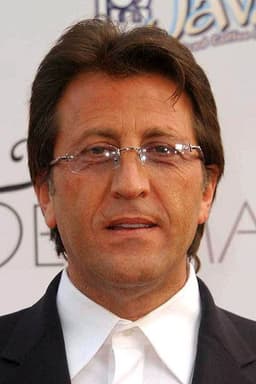 Photo of Elie Samaha