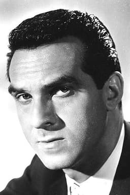 Photo of Robert Arden