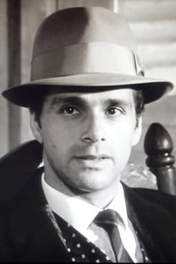 Photo of Denis Manuel