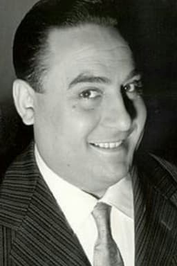 Photo of Mario Frera