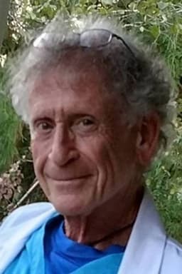 Photo of Jeffrey Comanor