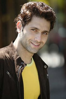 Photo of Shiney Ahuja