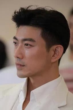 Photo of Yu Long