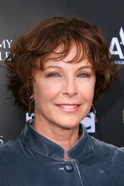 Photo of Kathleen Quinlan