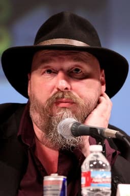 Photo of Warren Ellis