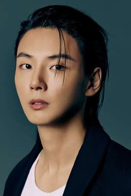 Photo of Yoon Shi-yoon