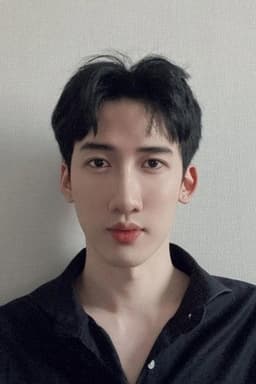 Photo of Phiravich Chotsatirasakul