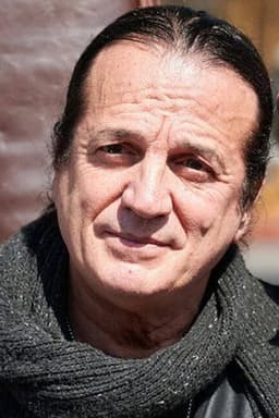 Photo of Francis Lalanne