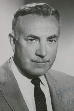 Photo of Raymond Bailey