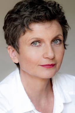 Photo of Angela Hobrig