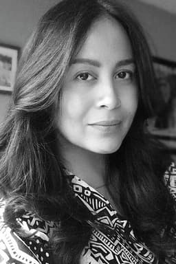 Photo of Caroline Mangosing