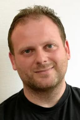 Photo of Thomas Pill