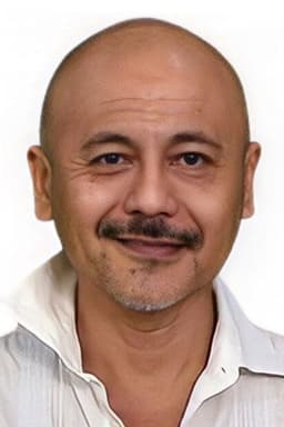 Photo of Michael Shaowanasai