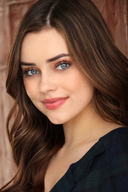 Photo of Nicolette Langley