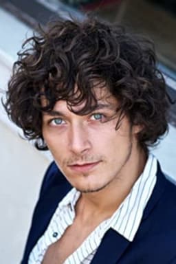 Photo of Noah Saavedra