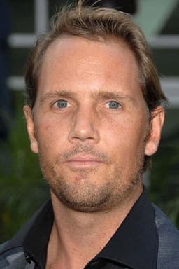 Photo of Omri Katz