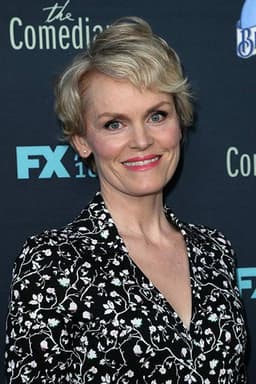 Photo of Stephnie Weir