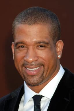 Photo of Dorian Gregory
