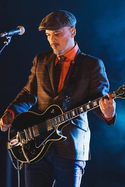 Photo of Joey Santiago