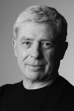 Photo of Andrew Bennett