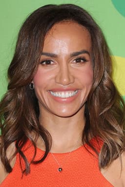 Photo of Nina Lisandrello