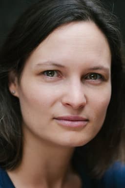 Photo of Chloe Schwank