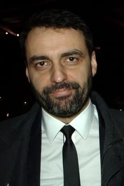 Photo of Tomasz Mandes
