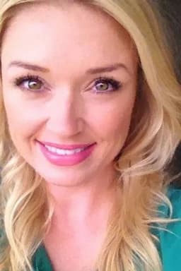 Photo of Annie Neal