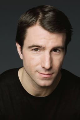 Photo of Alex Hurt