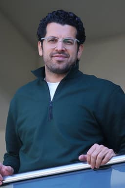 Photo of Mansour Nasiri