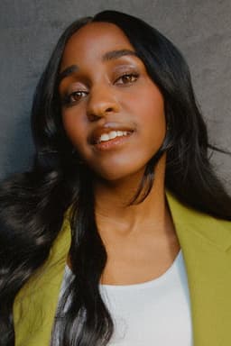 Photo of Ayo Edebiri