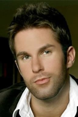 Photo of Matt Riddlehoover