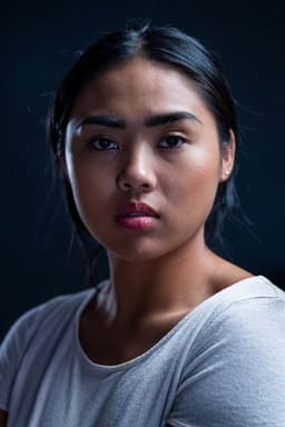 Photo of Donna Cruz