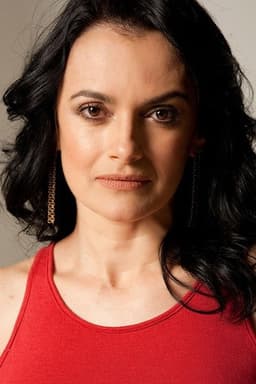 Photo of Marcela Moura