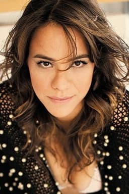 Photo of Miá Mello