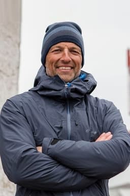 Photo of Tom Stiansen