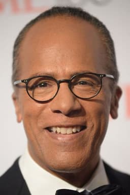 Photo of Lester Holt