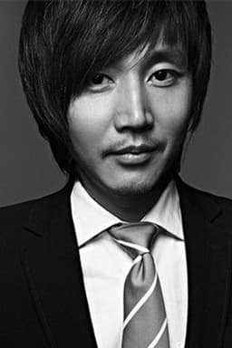 Photo of Yadong Zhang