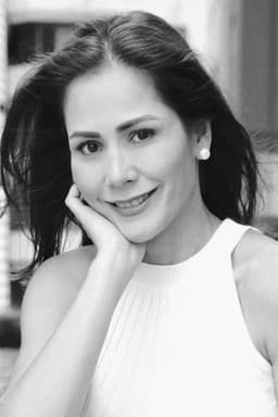 Photo of Maritoni Fernandez