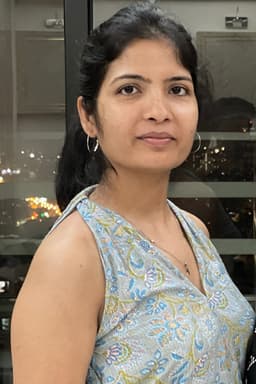 Photo of Ruma Roy