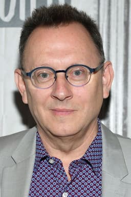 Photo of Michael Emerson