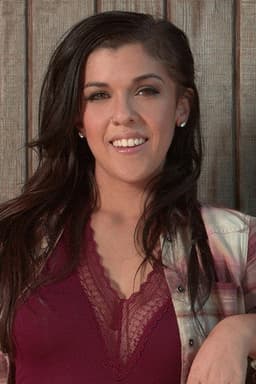 Photo of Emily Fernandez