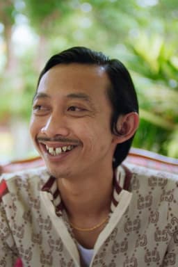 Photo of Yono Bakrie