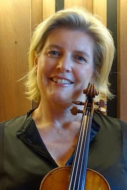 Photo of Helena Rathbone