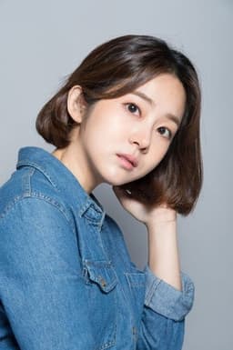 Photo of Lee Sae-bom