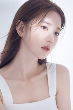 Photo of Han Na-yeon