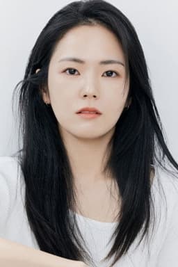 Photo of Jo Min-kyeong
