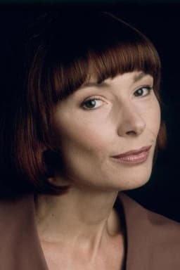 Photo of Karen Akers